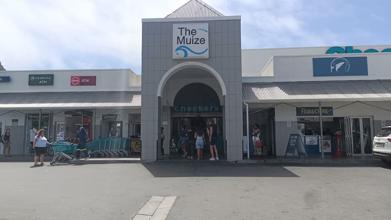 The Muize Shopping Mall  logo