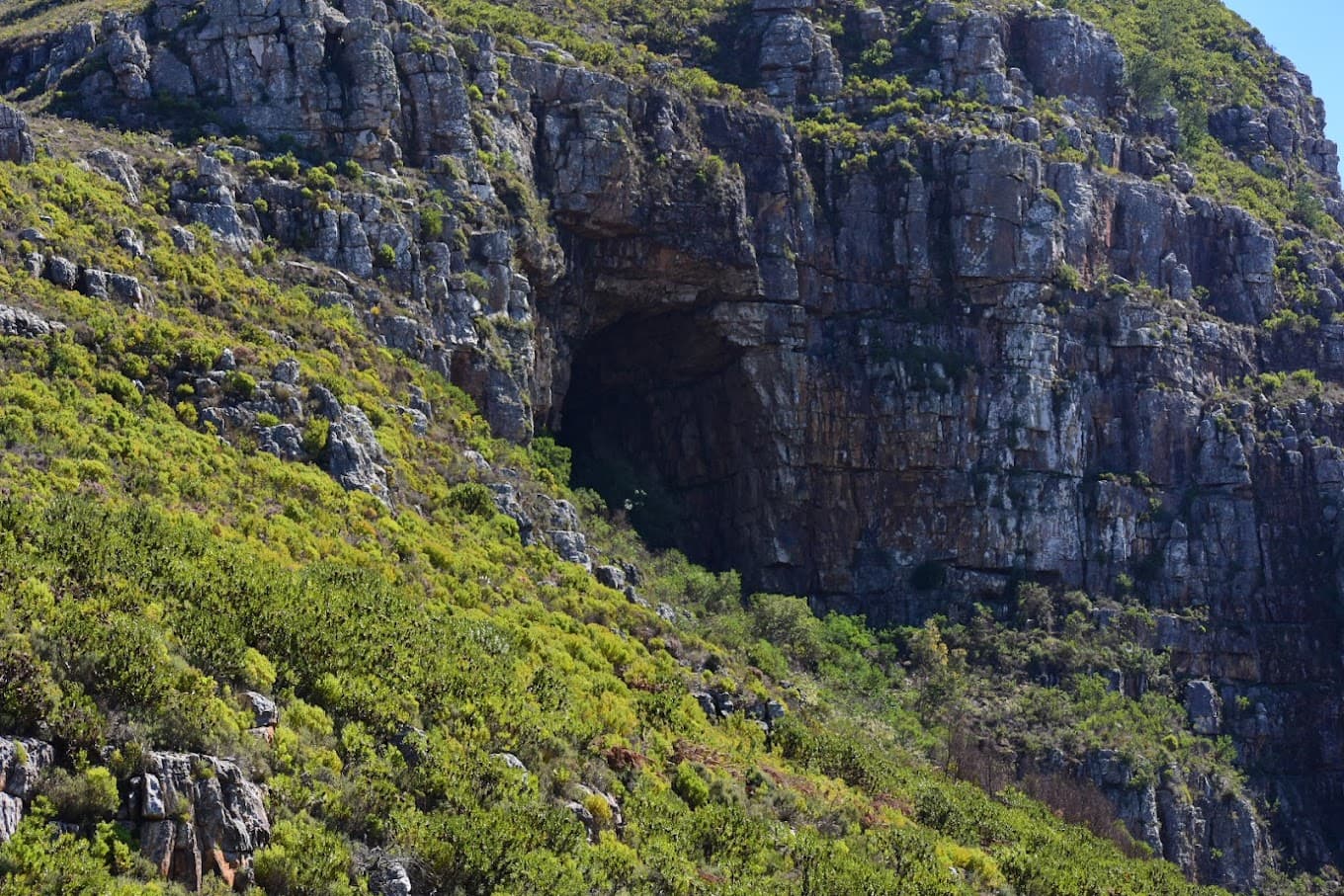 Elephant’s Eye Cave logo