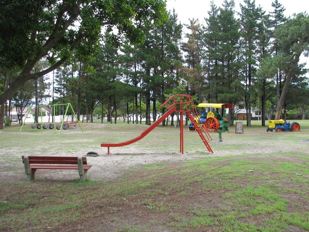 Coronation Park logo